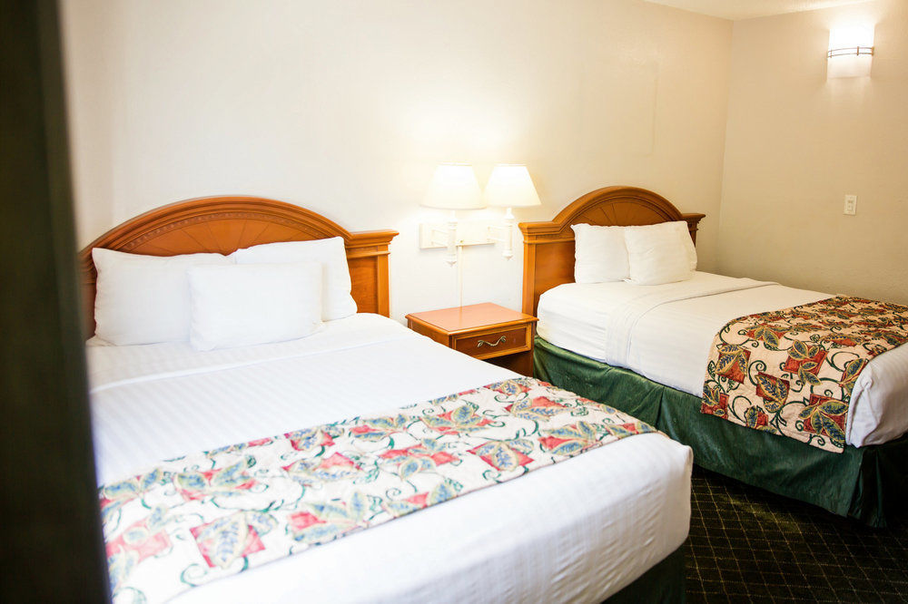 Laquinta - Arcadia Hotel 2*