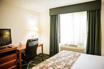 Hotel Laquinta - Arcadia 2*