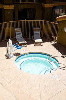 Laquinta - Arcadia Hotel
