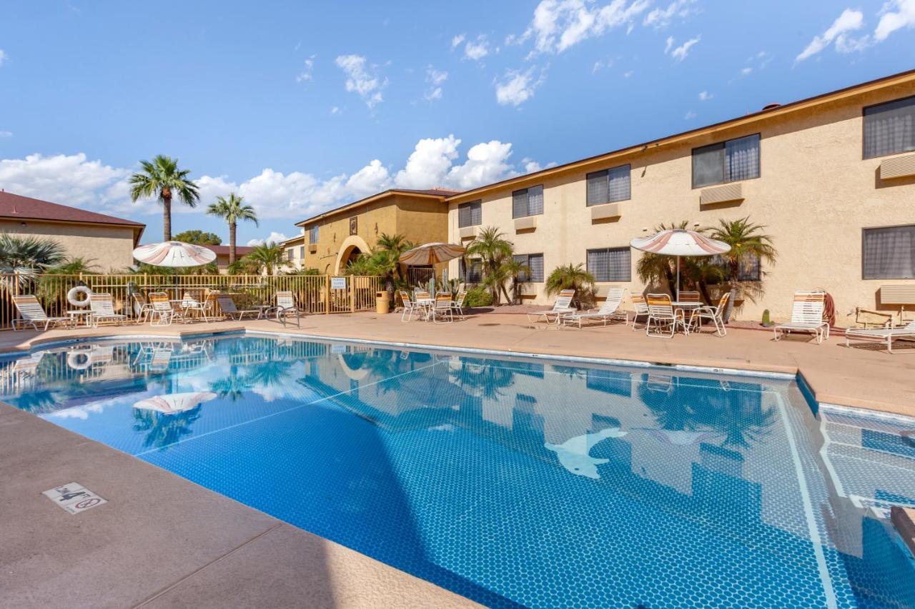 Laquinta - Arcadia Hotel